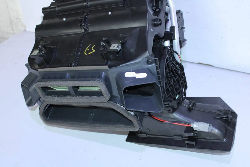 фото №6, Обігрівач nissan ariya