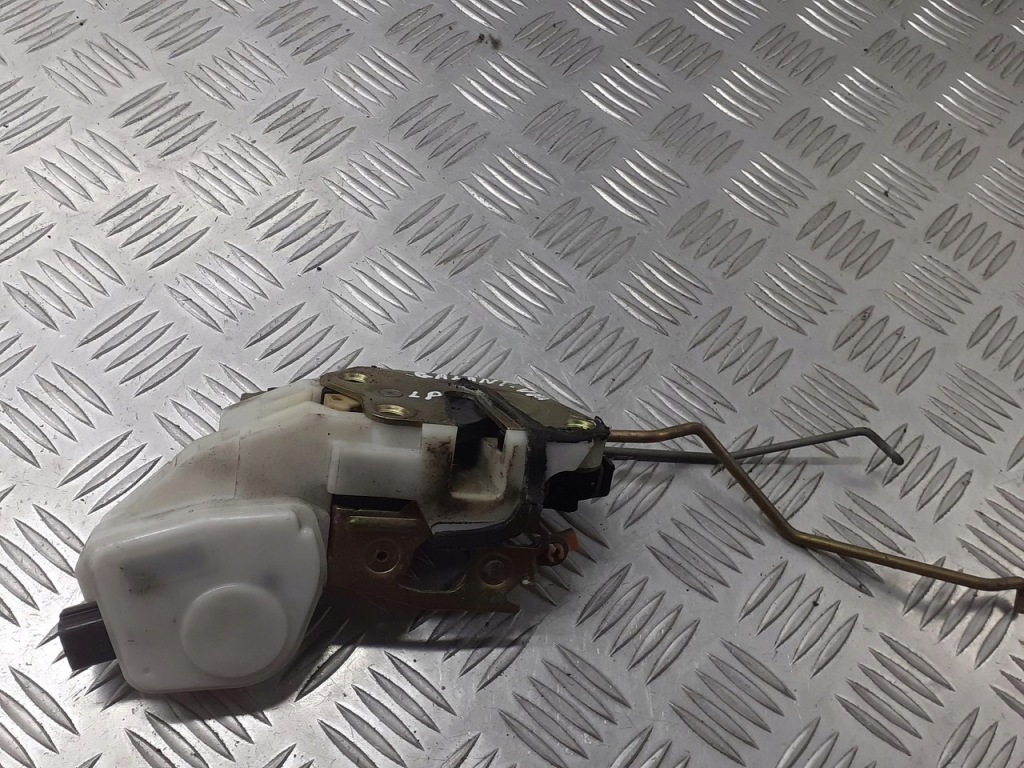 фото №1, Замок дверь центральный левый перед mitsubishi galant viii