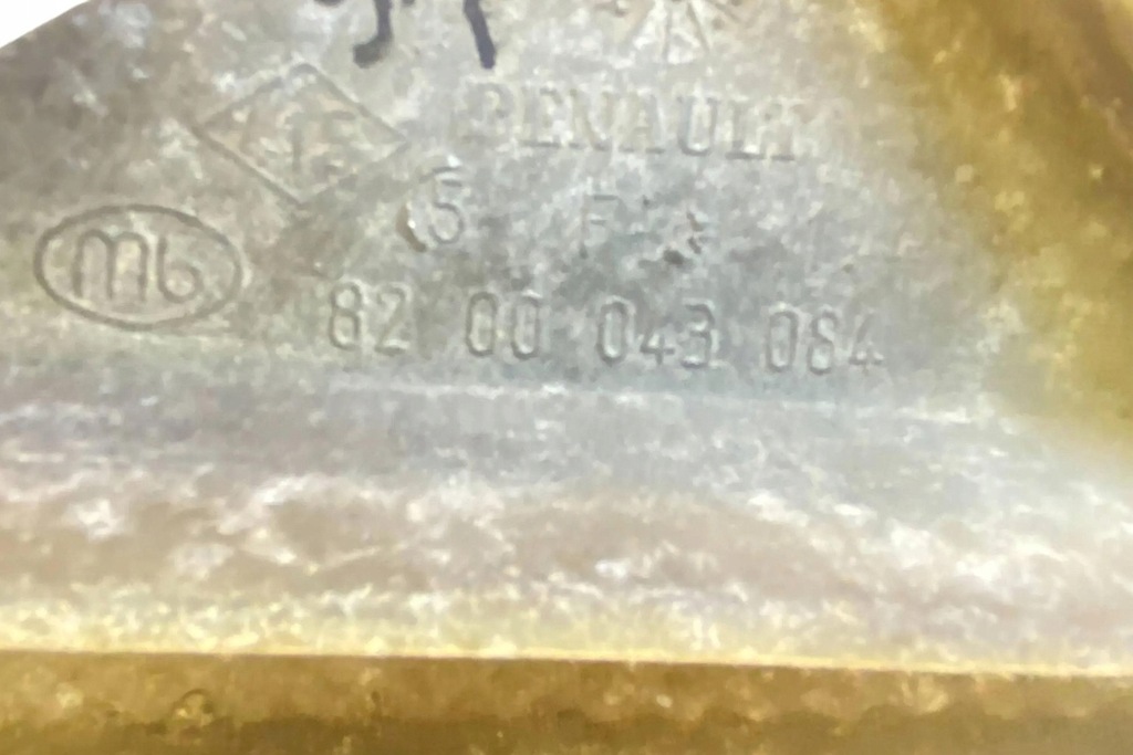 фото №6, Правая кронштейн двигателя renault grand scénic ii jm0/1_ 8200043084 2.0l дизель