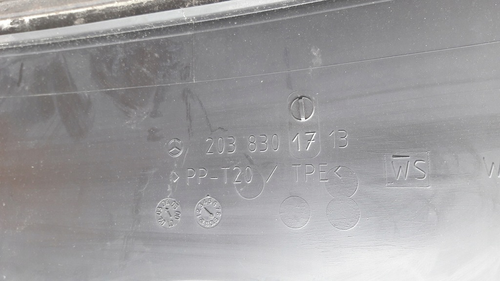 фото №10, Mercedes w203 жабо пластик защита стекло europa 2038301713