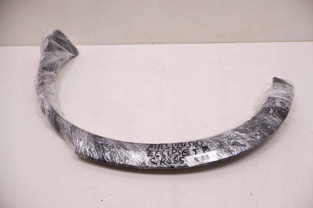 фото №14, Mitsubishi eclipse cross молдинг крыла правая задняя 7400a512