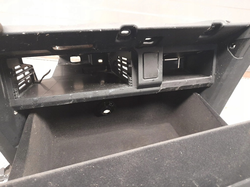 фото №6, Audi q5 sq5 80a880353 перед сторона права бардачки