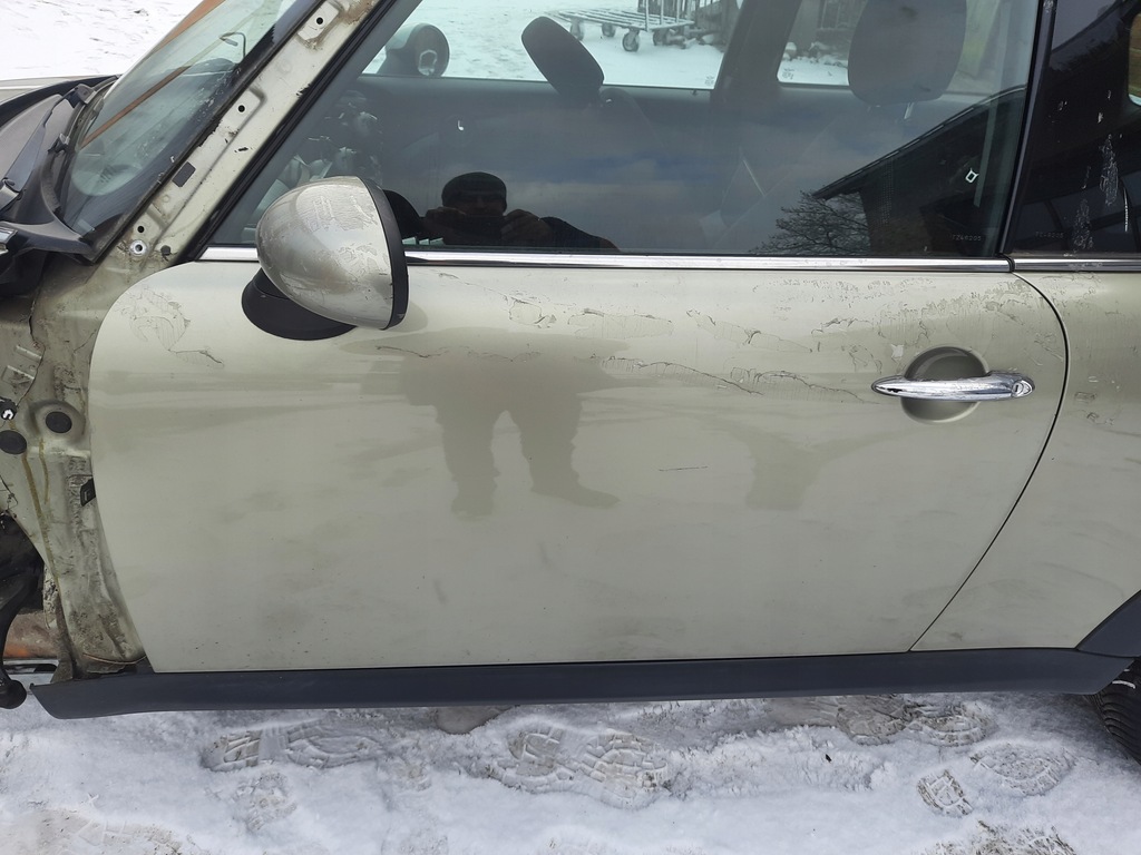 фото №1, Mini one cooper r56 дверь левая silver kpl.