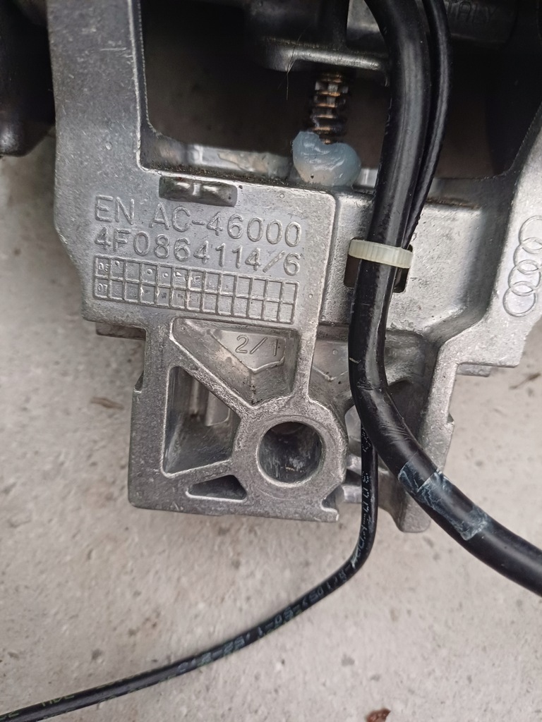 фото №5, Audi a6 c6 підлокітник шкіра шкіряний nr. 4f0864114