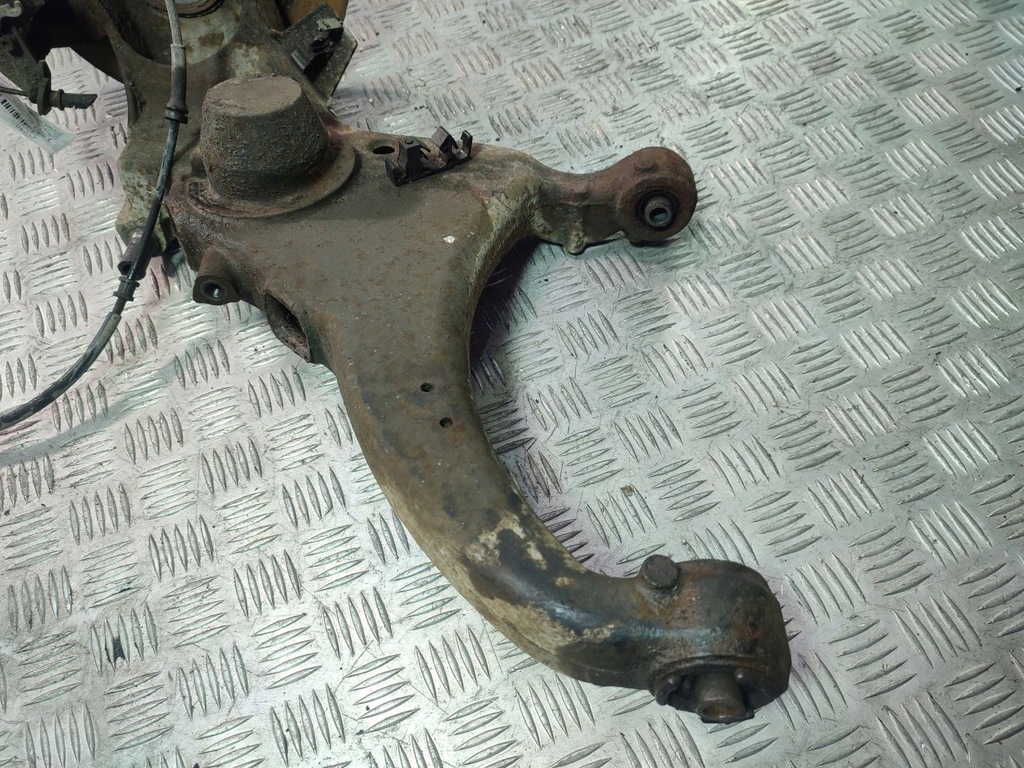 фото №4, Поворотный кулак левый задняя renault scenic i 1 rx4