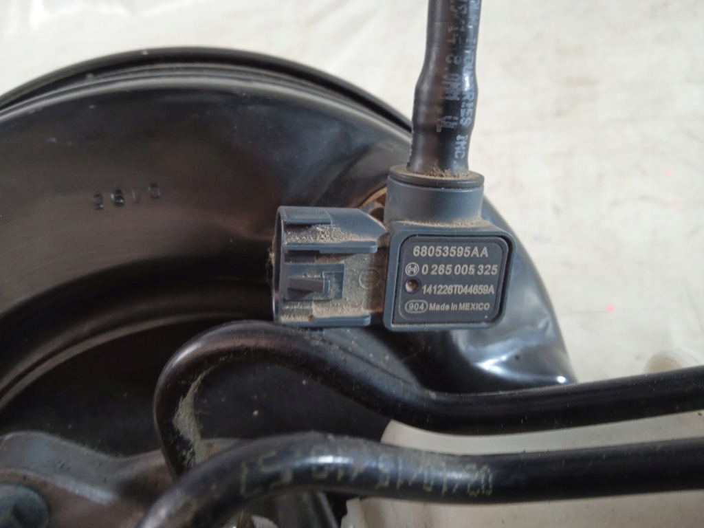 фото №10, Chrysler 200 15- усилитель тормозов насос тормозная usa p04581835ad