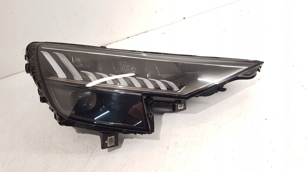фото №1, Audi rsq8 rs q8 лампа права перед передня full led matrix ladna демонтаж