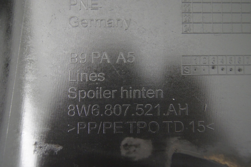 Спойлер дифузор бампера задня audi a5 8w6807521ah в Україні