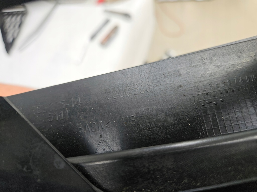 Решётка боковое  бок левая bmw g01 g02 обычная pdc без противотуманной фары америка в Украине