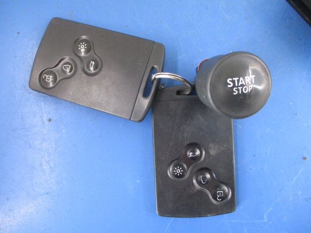 фото №2, Laguna iii считыватель карта кнопка запуск стоп