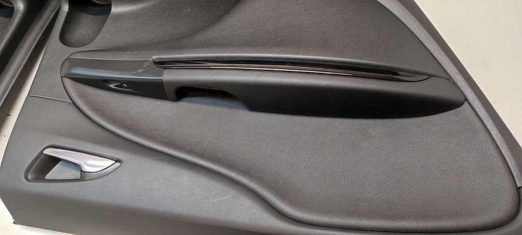 фото №8, Обшивки шкіра комплект opel zafira c 1,6 tb