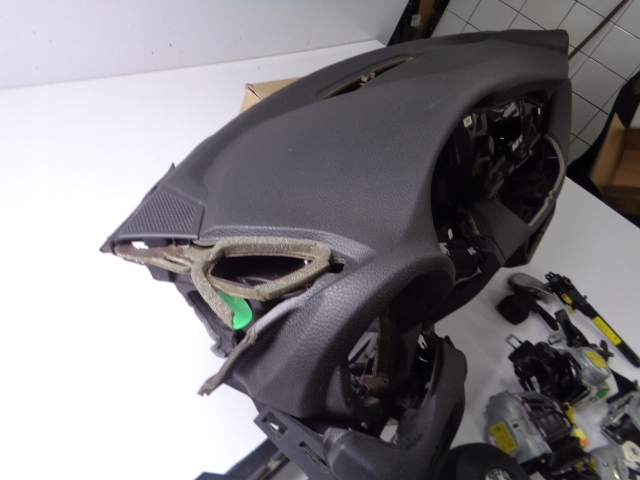 фото №5, Консоль приборная панель подушка безопасности ремни alfa romeo giulia 2016-