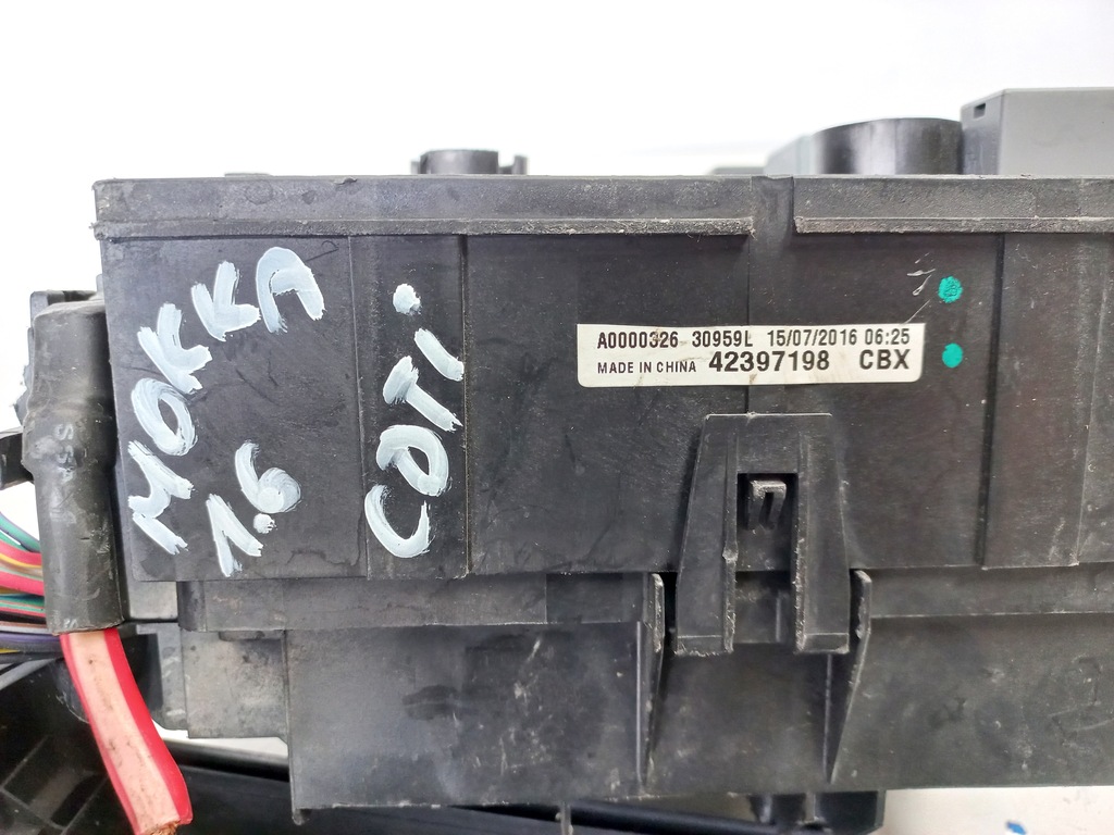 фото №6, Коробка запобіжників opel mokka 42397198cbx
