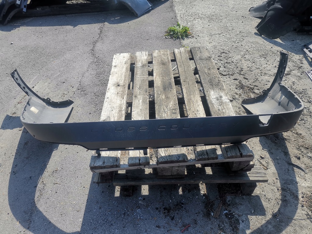 фото №1, Volvo v90 cross спойлер накладка бампера заднього