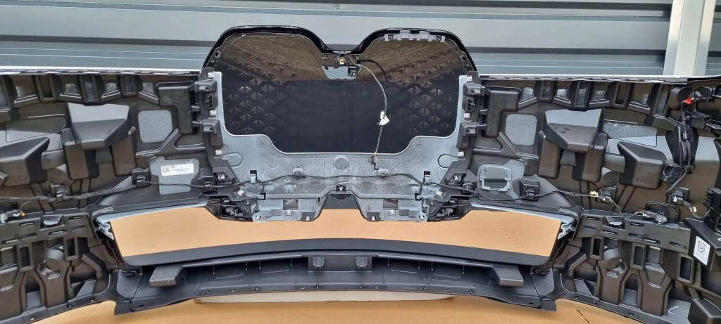 фото №10, Bmw ix i20 2021- бампер перед оригинал b201