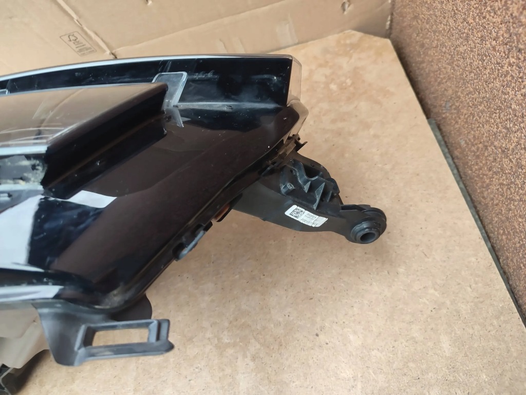 фото №6, Фара лампа правый перед skoda kamiq 2020 full led