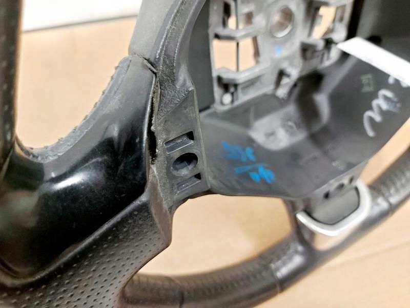 фото №7, Peugeot 5008 i воздуховод кожа хром кожаный