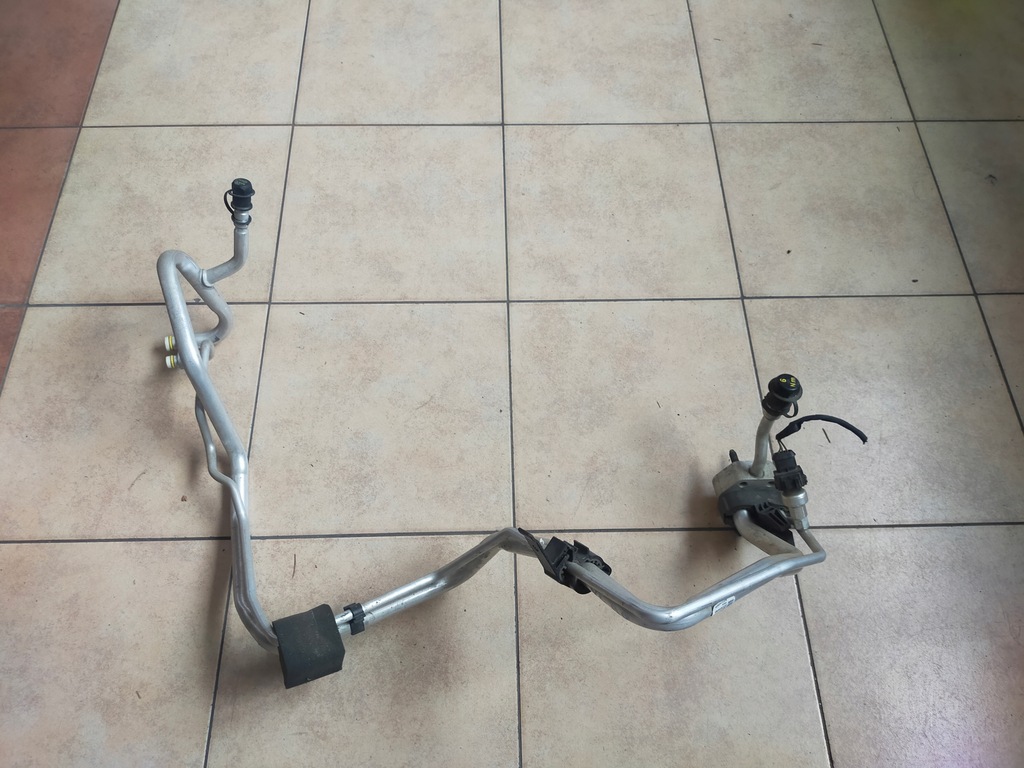 фото №1, Volvo xc60 s v60 wąż шланг кондиціонера датчик