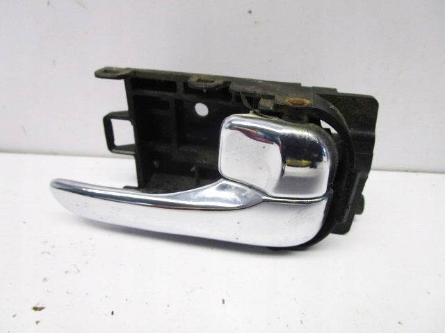 Купить Ручка внутренняя дверь задняя правая primera p11 96-02