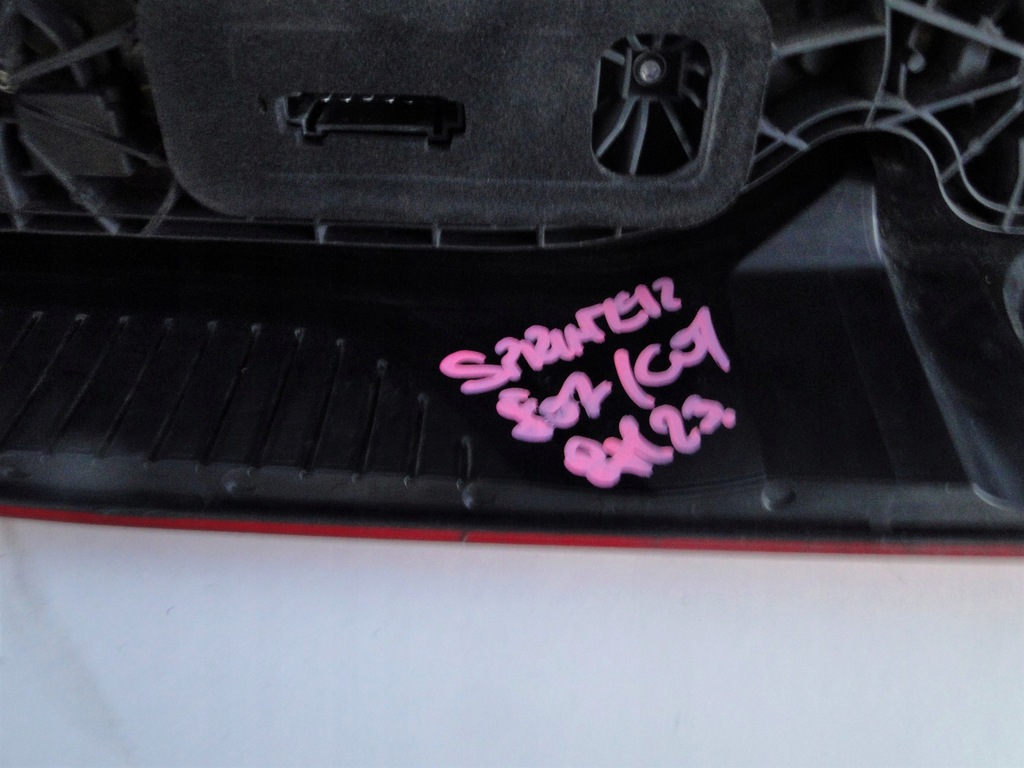 фото №11, Mercedes sprinter w910 910 лампа задня права