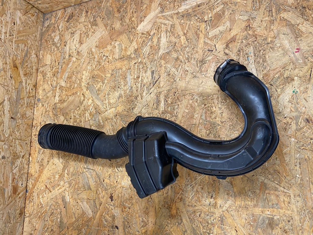 фото №1, Renault trafic iii vivaro шланг труба wąż интеркулер 165755972r