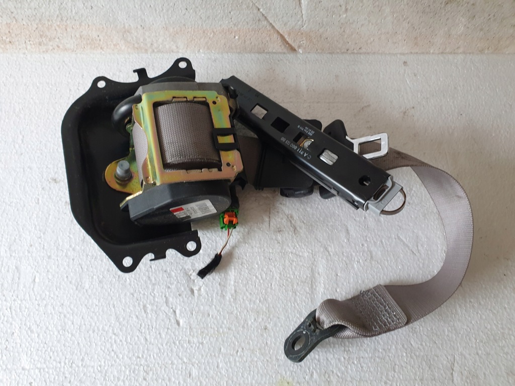 фото №1, Pas безопасности левый задняя mercedes w211 kombi