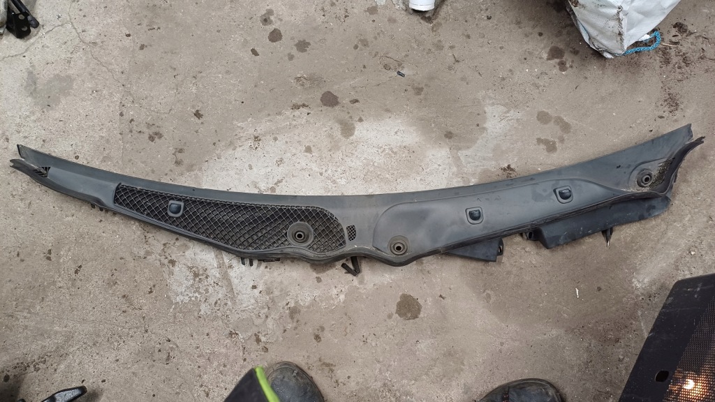 Купить Mercedes w212 жабо a2128301213