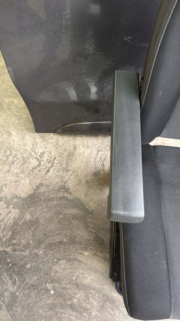 Сидіння водія пневматичний renault master 3 Оригінал