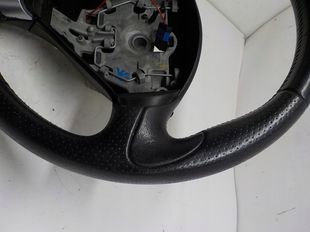 фото №8, Peugeot 407 воздуховод колесо кожа