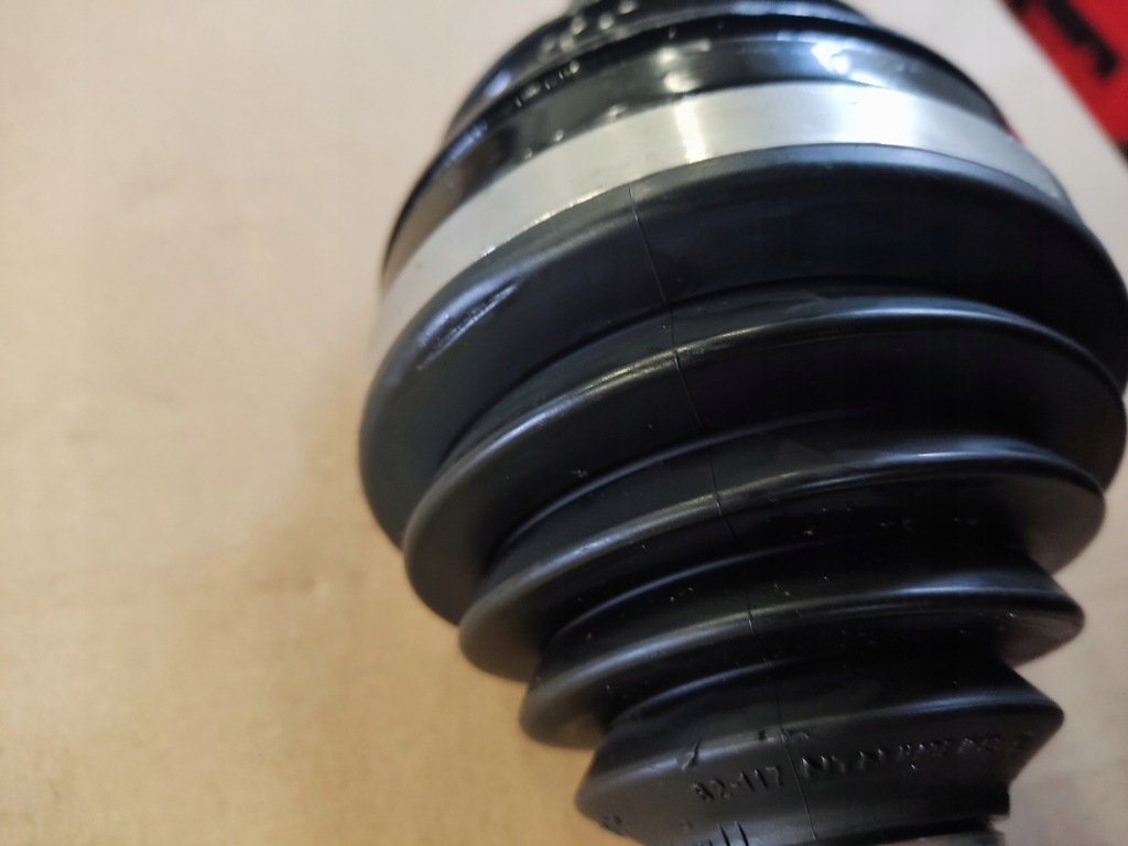 фото №5, Привідний вал правий задня mercedes eqs w297 a2973506400