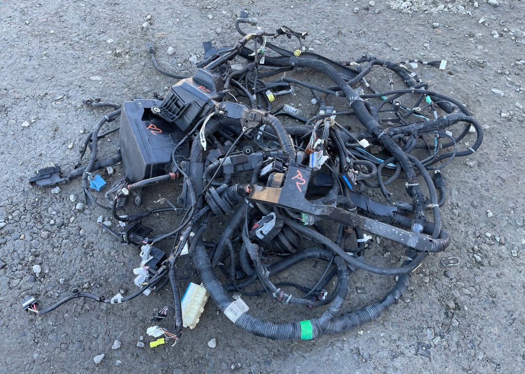 фото №1, Cadillac escalade iv 2014 - 6,2 v8 жгут электропроводка рамы 23457694