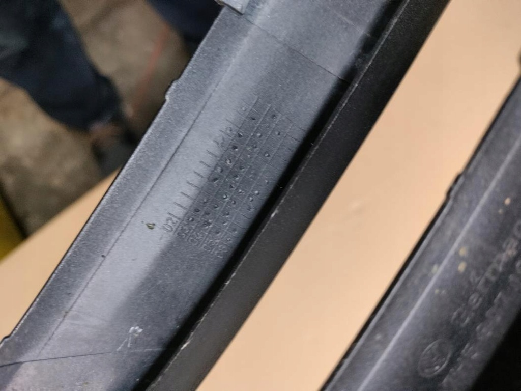 фото №8, Оригінальна решітка радіатора решітка vw t5 multivan 7h5807101 металік