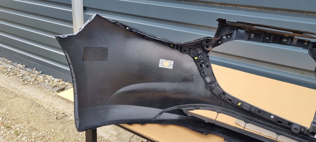 Mazda 3 2019- бампер перед оригинал g160 Недорого