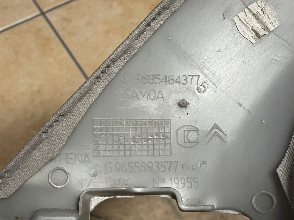 фото №10, Citroen оригинальный номер 9655493577 обшивка стойка c5 iii