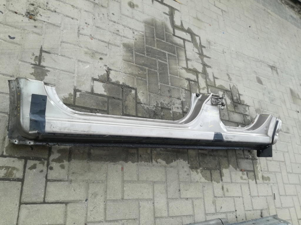 Купити Qashqai j10 2006 - 2013 рік поріг лівий
