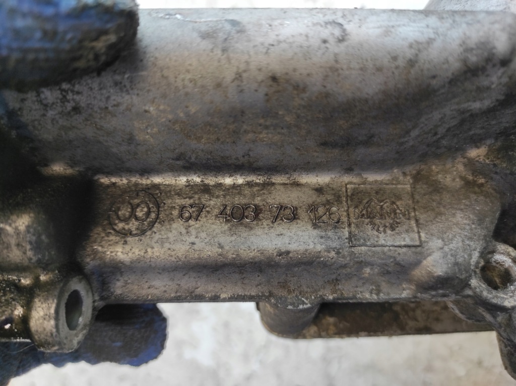 Bmw 3 e46 lift 01- 2.0d основа корпус фільтра оливи 6740373 Недорого