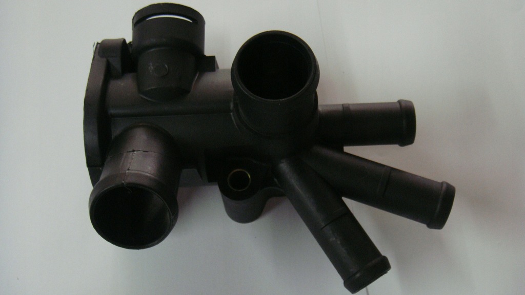 фото №1, Корпус термостата audi vw 03012117d hp