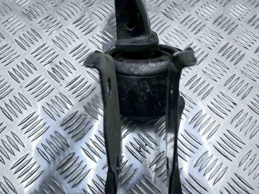 Купить Рычаг передний jaguar f-pace x761 j9c33a052ae 2.0l бензиновый 184kw 2018