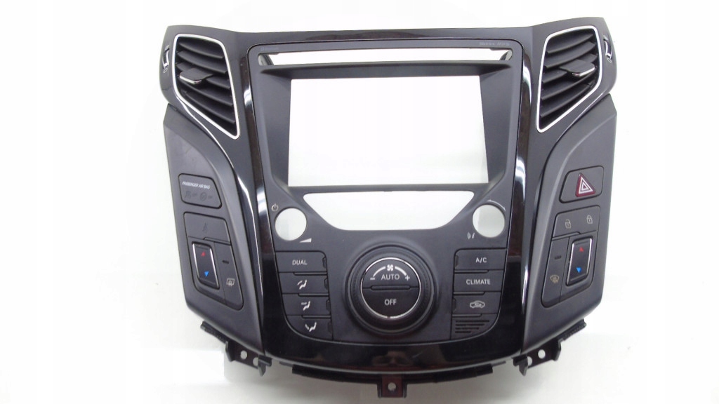 фото №1, Панель кондиционера рамка радио hyundai i40 97250-3z900
