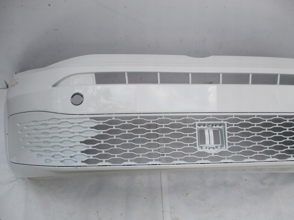 фото №11, Бампер перед vw caddy v 2k7 807221a