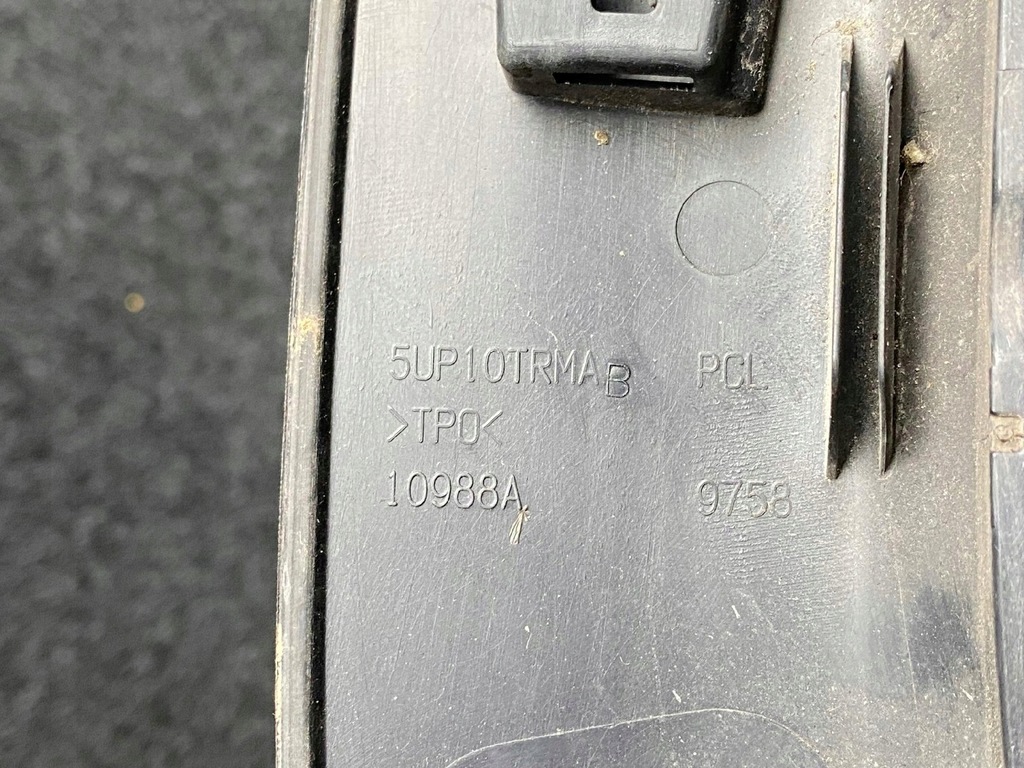 фото №4, Jeep compass ii 2 молдинг крила права перед