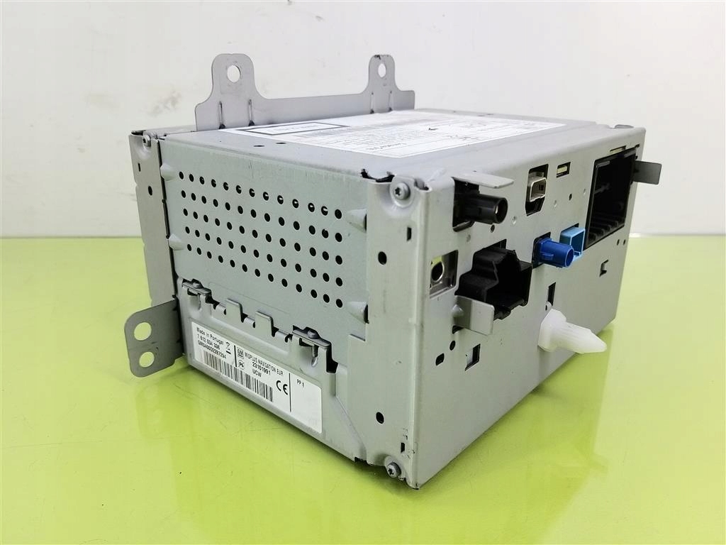 Радио дисплей панель zafira tourer c navi 900 23101991 95196687 20875737 в Украине