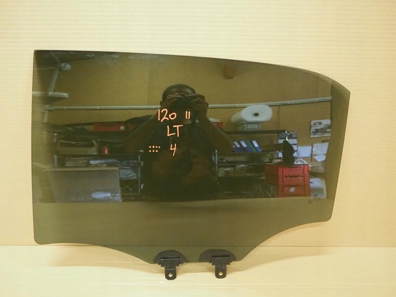 фото №1, Скло двері лівий задня hyundai i20 ii