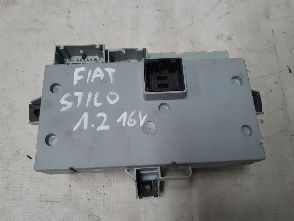 фото №1, Коробка запобіжників bsi fiat stilo 1.2 16v
