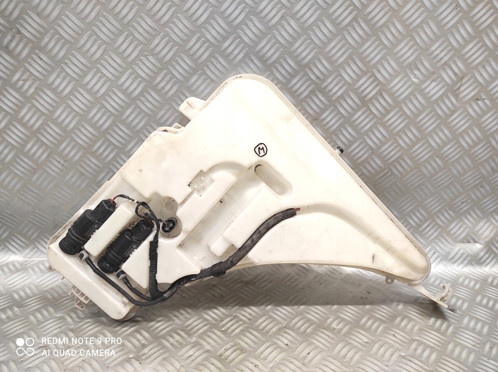 фото №1, Бачок омивача bmw seria 1 f20 f21