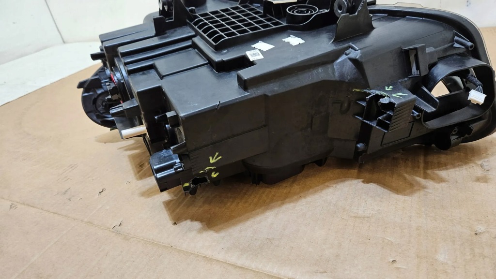 Лампа перед передня права bmw x1 f48 f49 full led 7193708 Київ