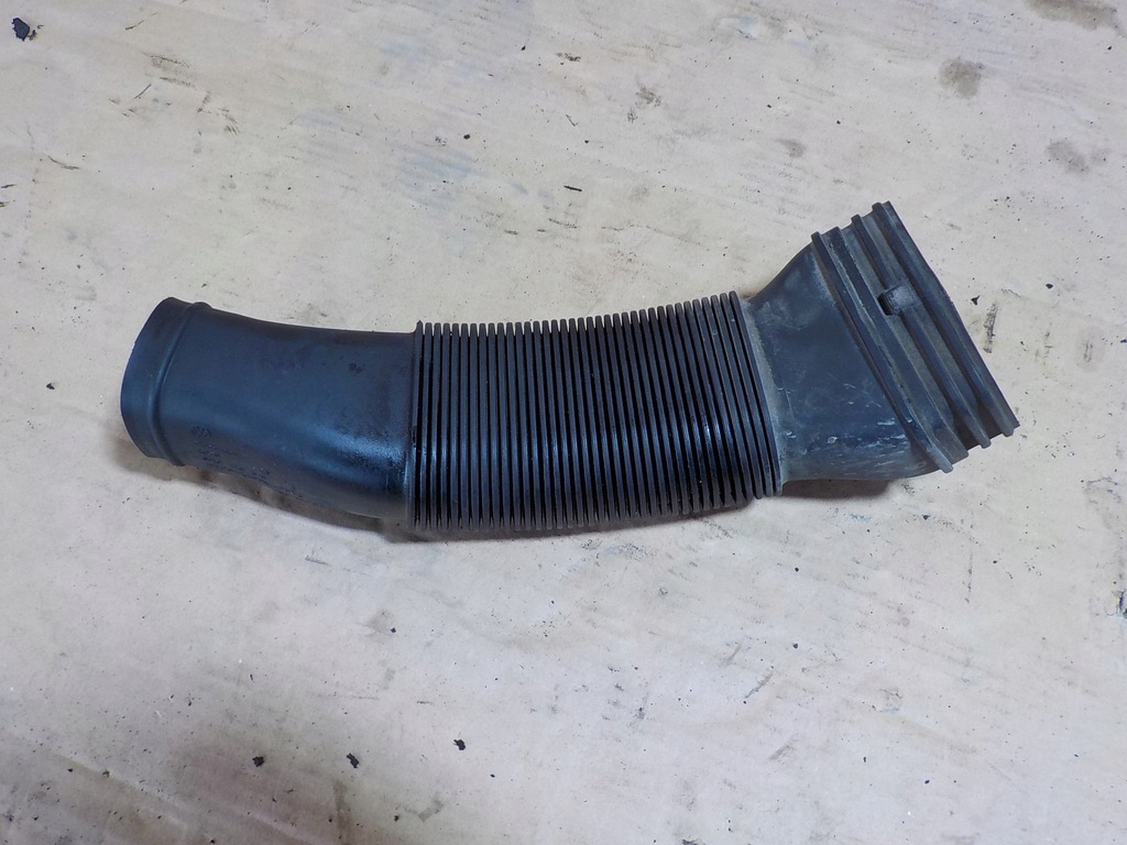 фото №4, Roomster труба впуск воздуха 6r0129618