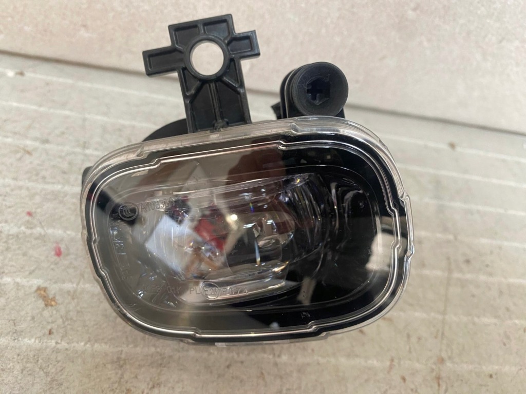 фото №2, Противотуманная фара правый led renult clio v nissan qashqai j12 261504122r