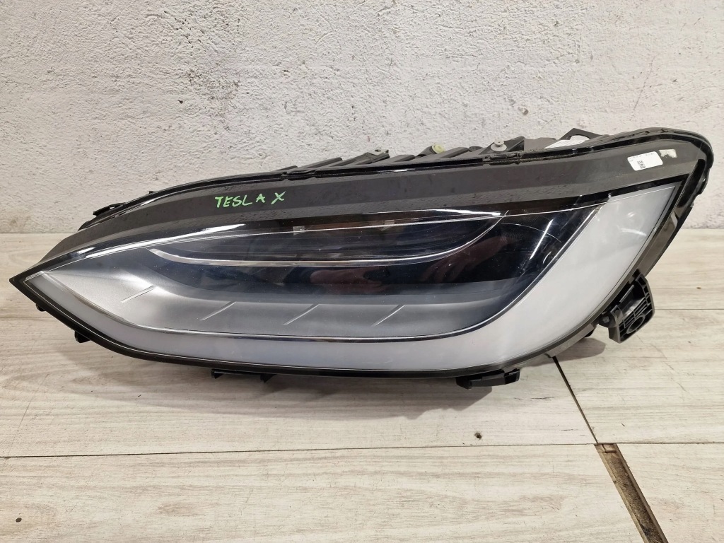 Купить Tesla x фара передняя левая led европа  1034318-00-d