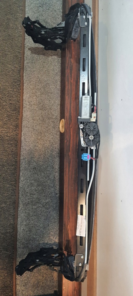 фото №5, Люк механізм двигун windschott porsche 991 99156112504